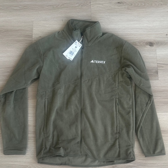 adidas Terrex Olive Performance Jacket - Picture 1 of 7